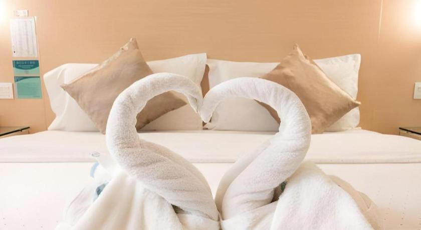 Hotel City Comfort Inn Пучонг Экстерьер фото